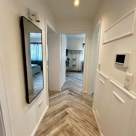 Modern With Parking & Wi-fi Apartment Bensheim