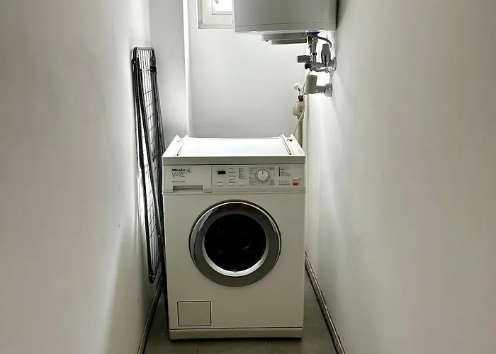 Modern With Parking & Wi-fi Bensheim